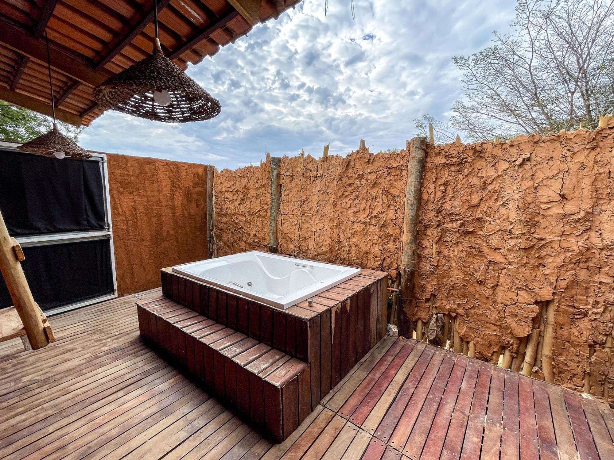 Ranchos 30 Hotel Fazenda Hidrolandia  Екстер'єр фото