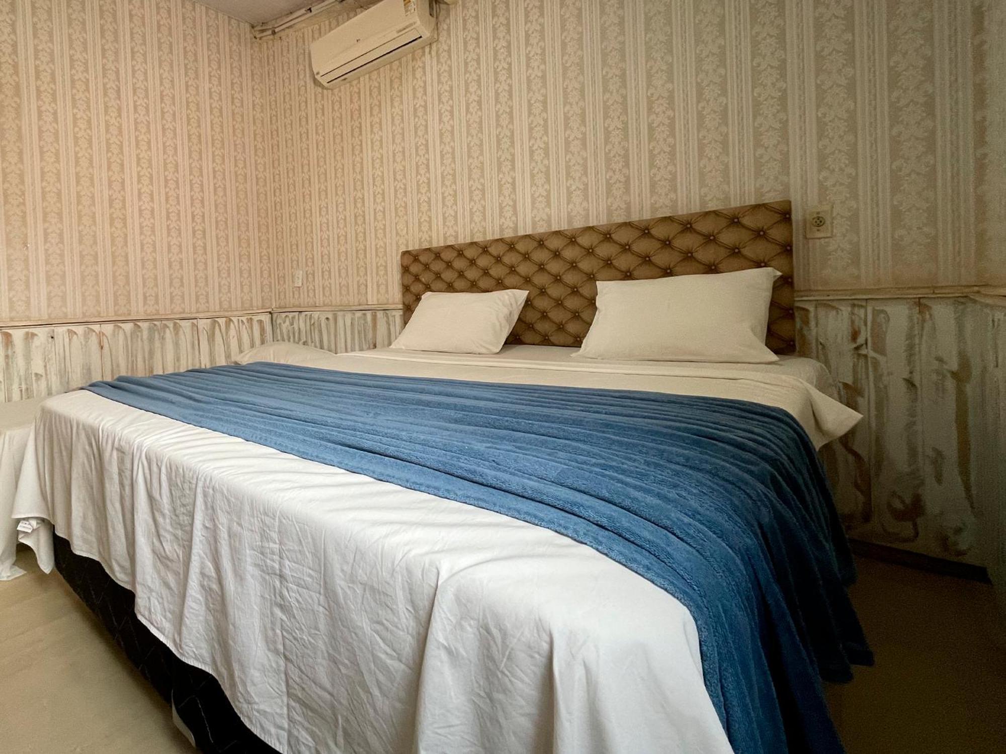 Ranchos 30 Hotel Fazenda Hidrolandia  Екстер'єр фото