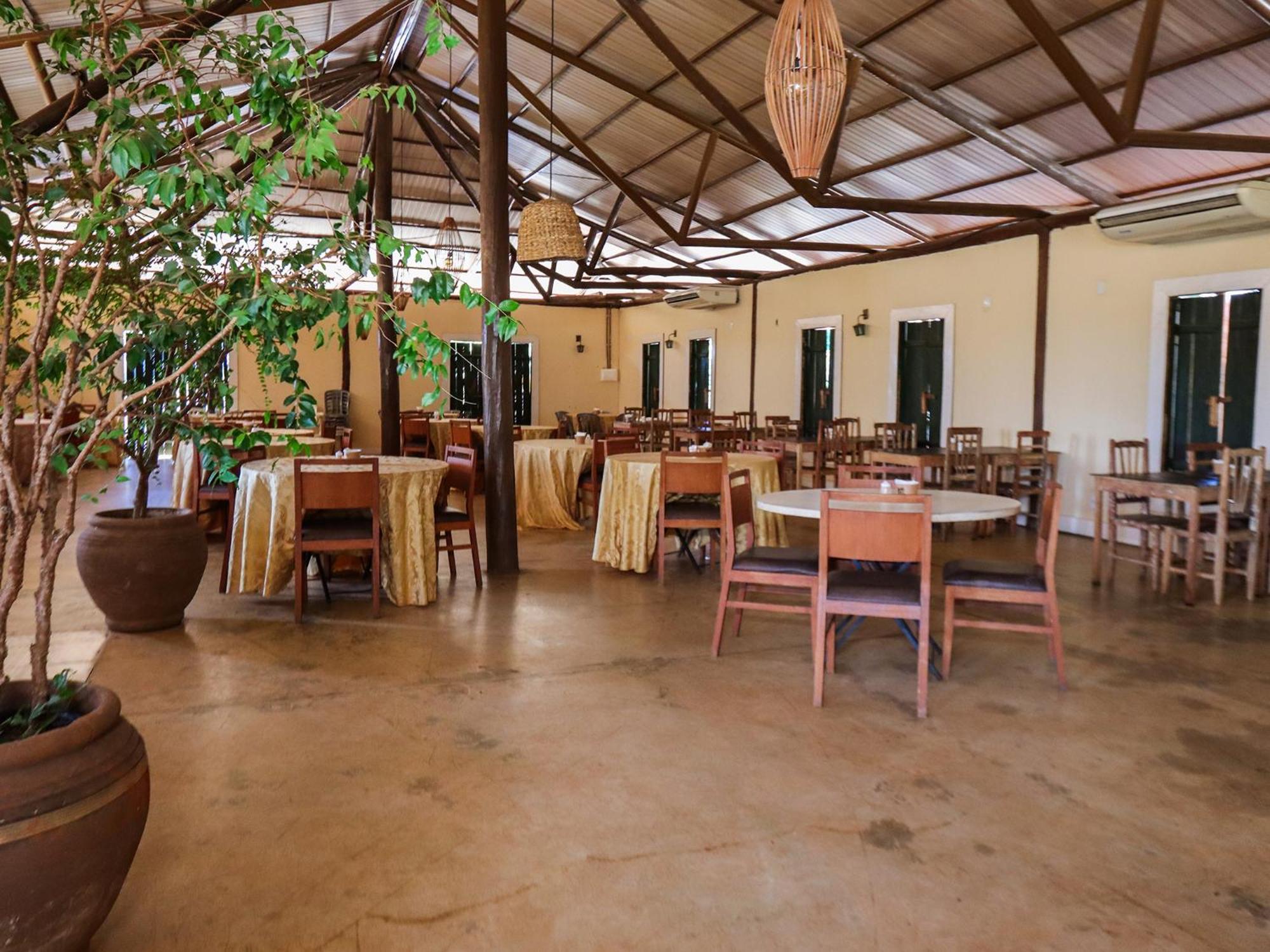 Ranchos 30 Hotel Fazenda Hidrolandia  Екстер'єр фото