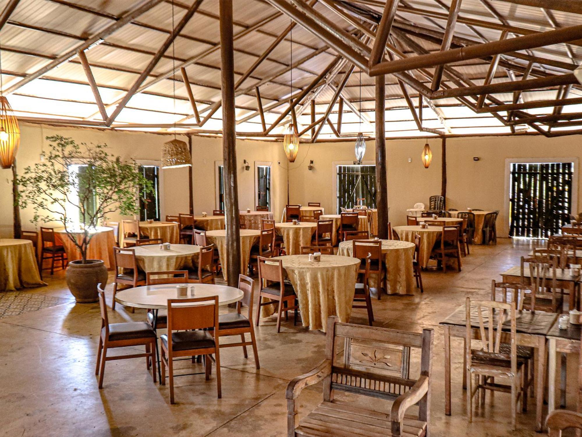 Ranchos 30 Hotel Fazenda Hidrolandia  Екстер'єр фото
