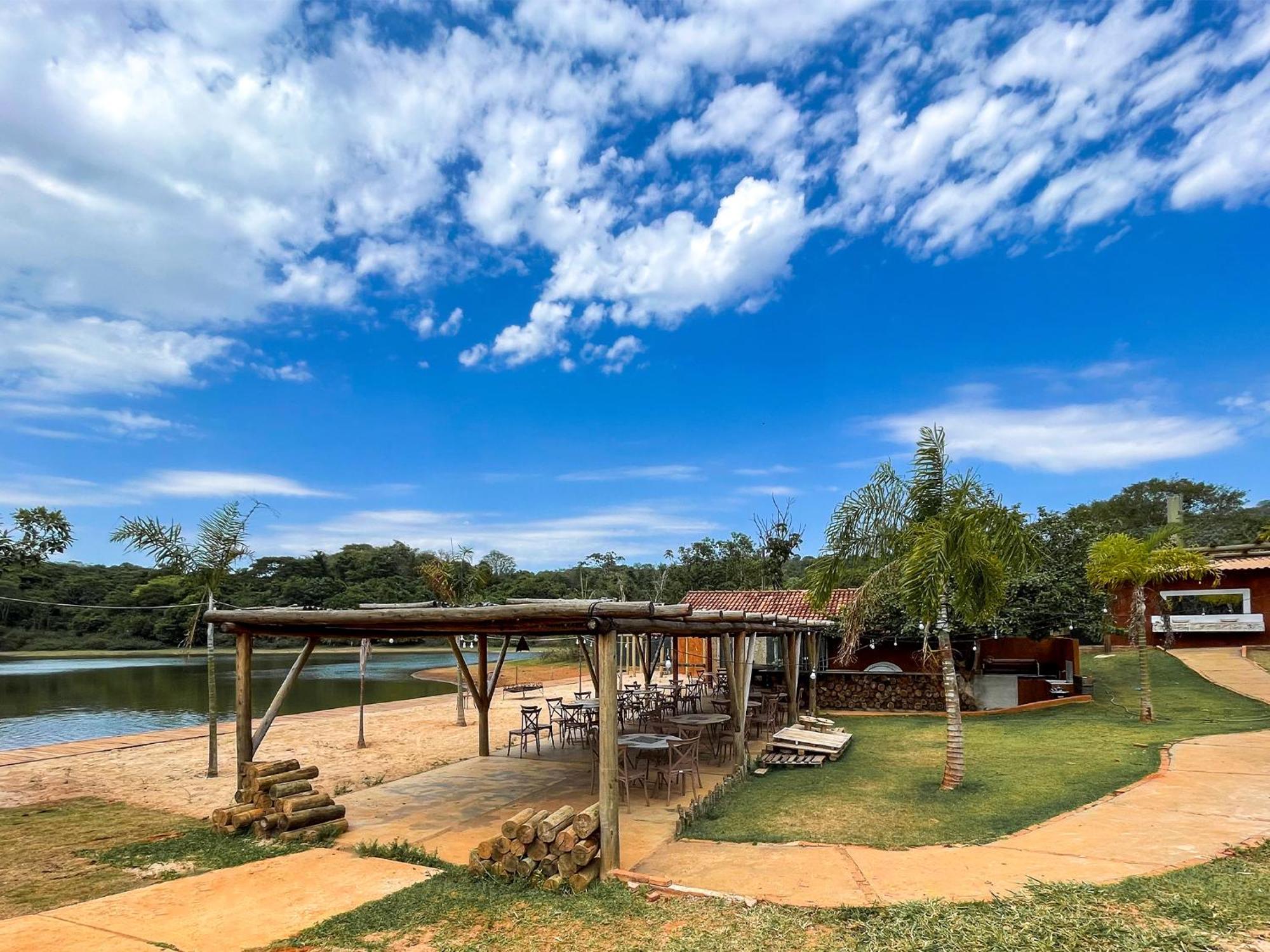Ranchos 30 Hotel Fazenda Hidrolandia  Екстер'єр фото
