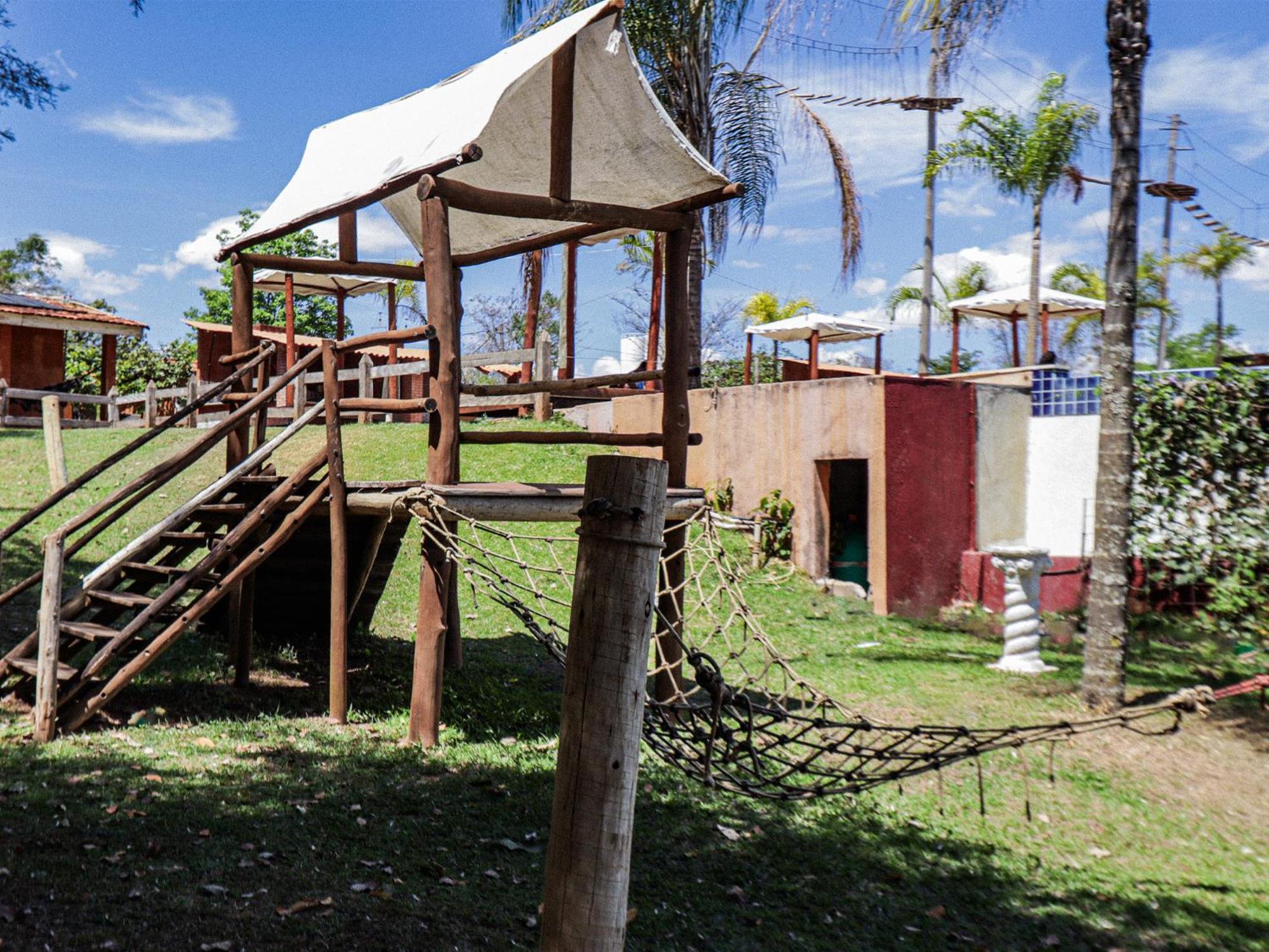 Ranchos 30 Hotel Fazenda Hidrolandia  Екстер'єр фото