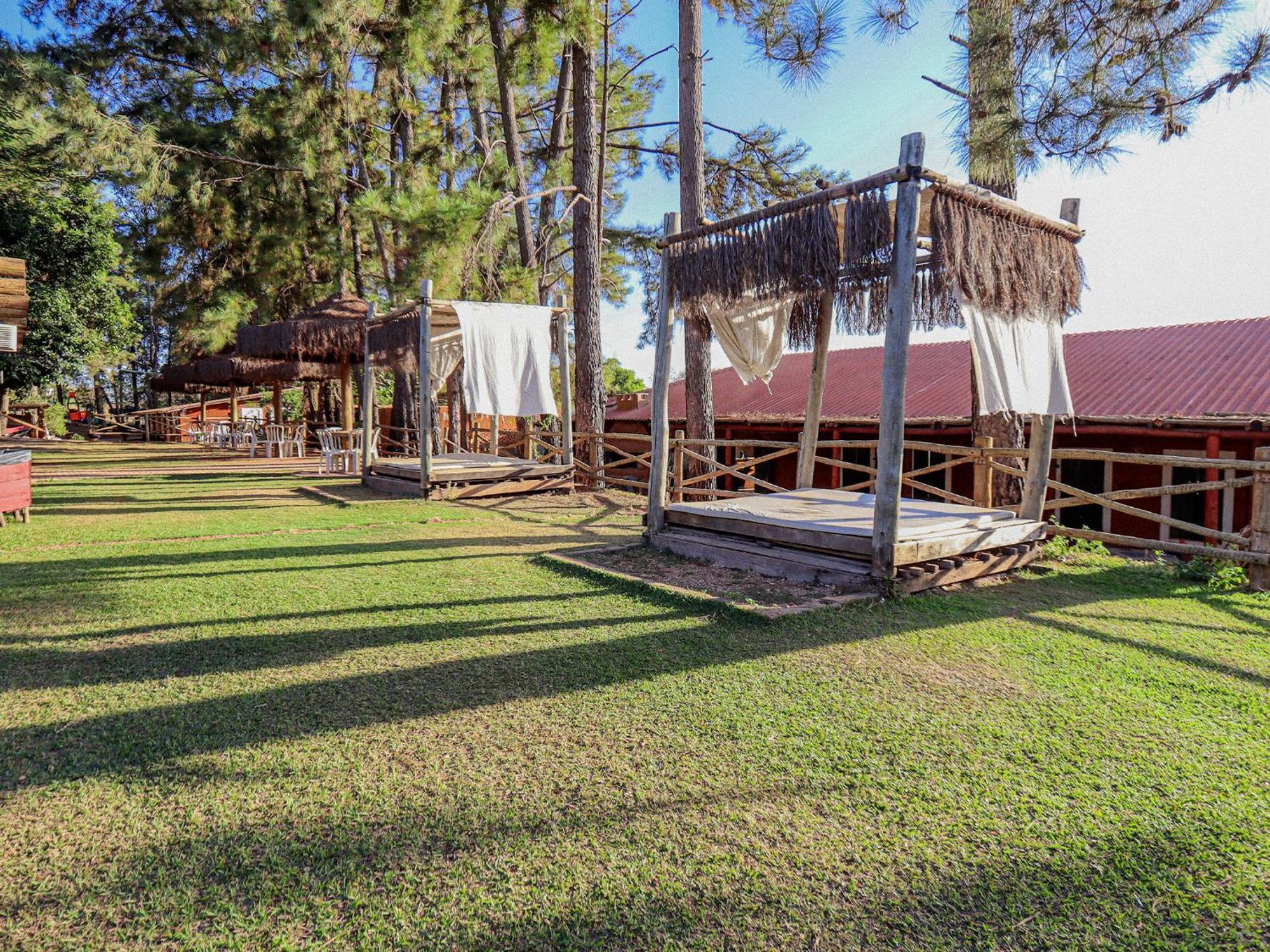 Ranchos 30 Hotel Fazenda Hidrolandia  Екстер'єр фото